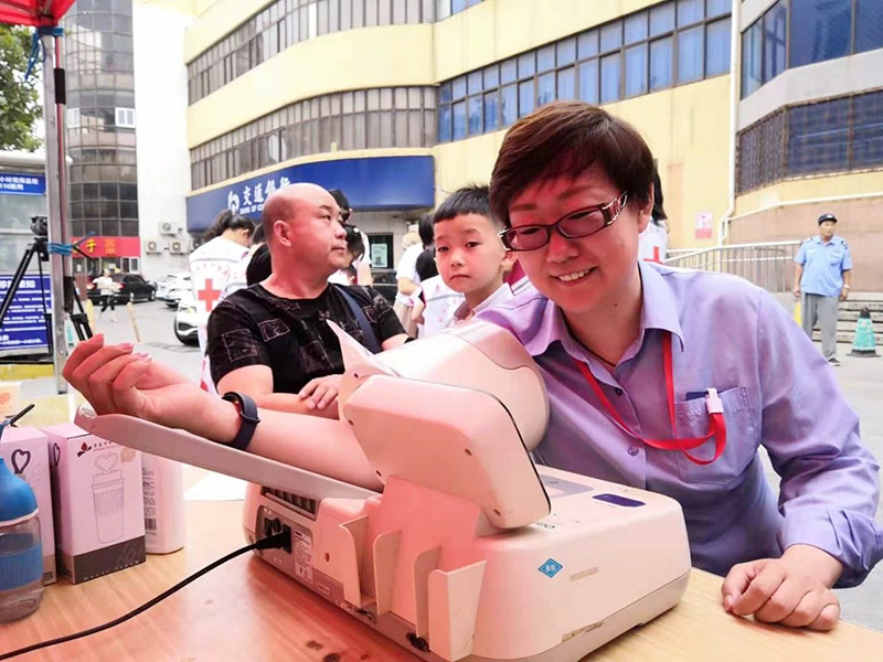 热血真情，中泽国货开展无偿献血公益活动