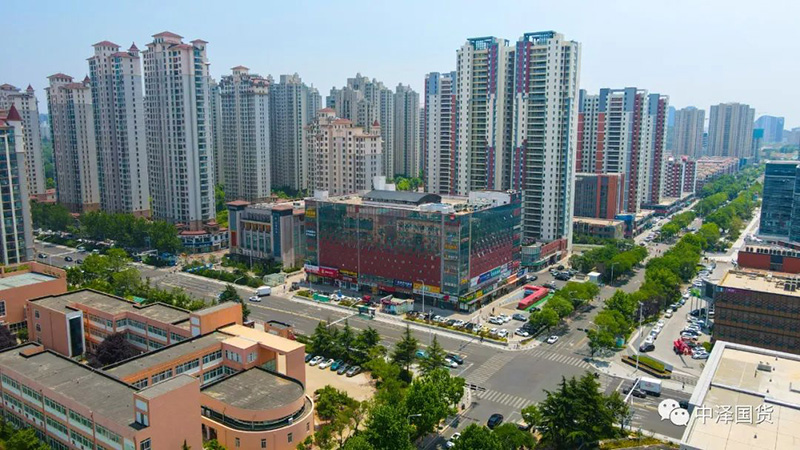 中泽富春江购物广场