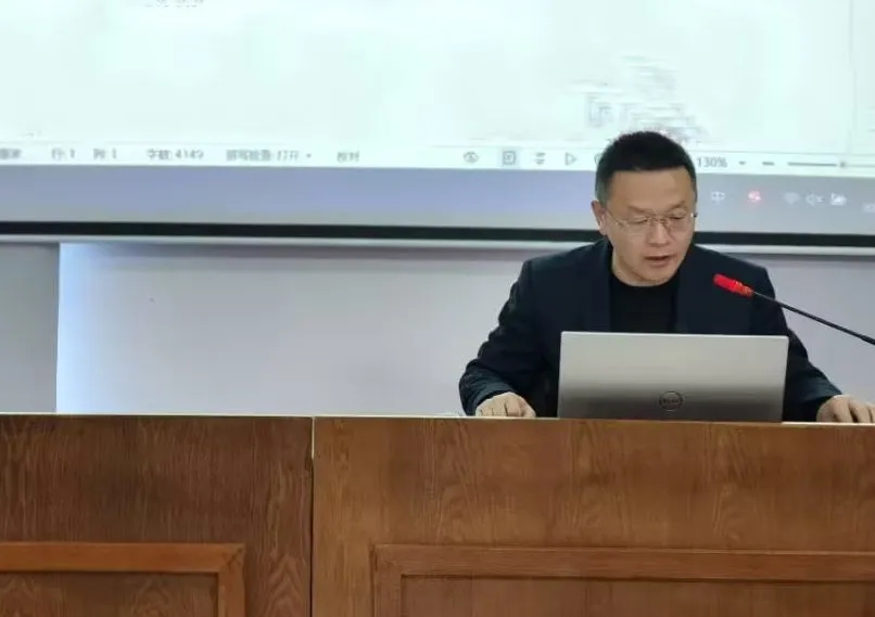 代表.jpg